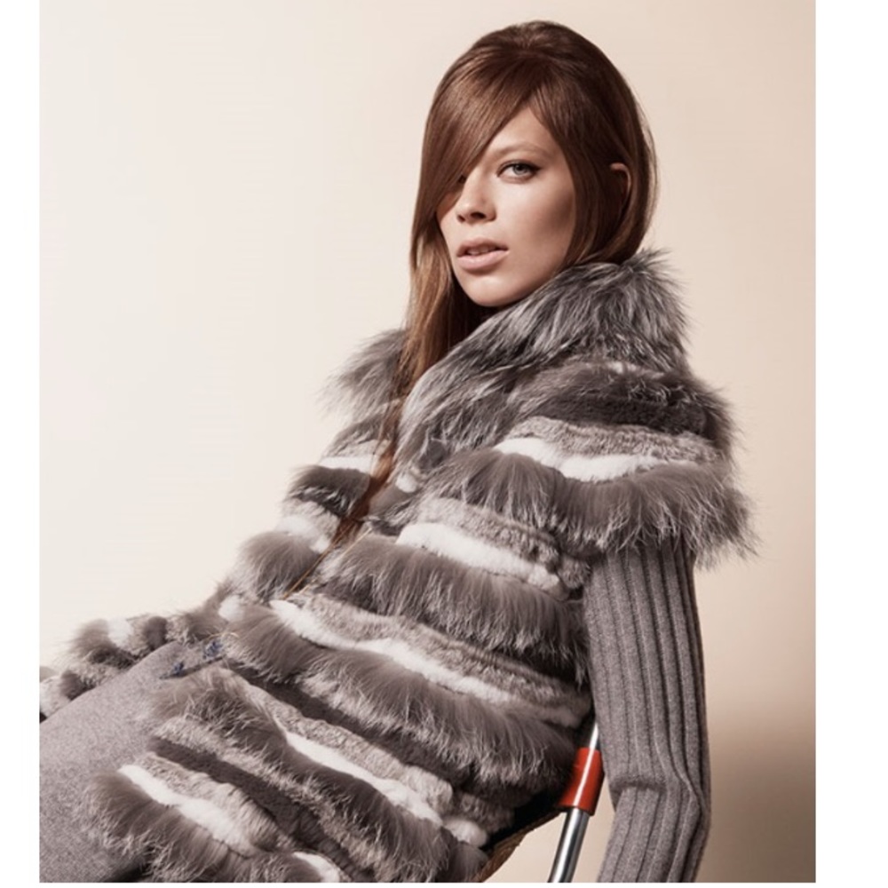 ✨ Tory Burch Runway Fur Vest 🥂